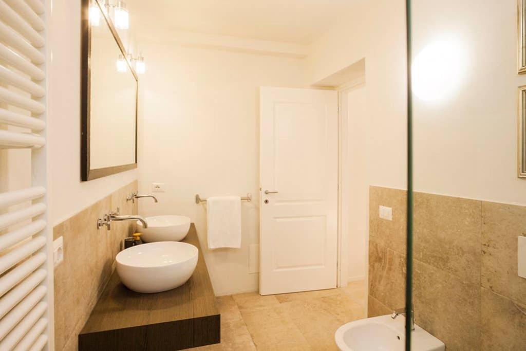 The New Luxury Apartment In The Historic Center Lucca Exterior foto